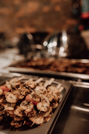 PETITS PLATS PAR DES GRANDS